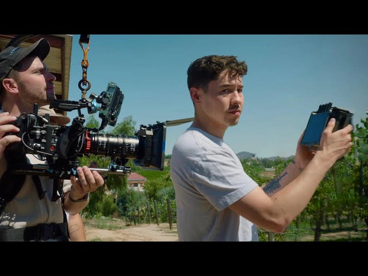 小马拉大车专业拍摄团队工作现场